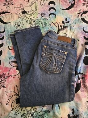 Seven7 Women's Blue Capris with Embellished Back Pockets